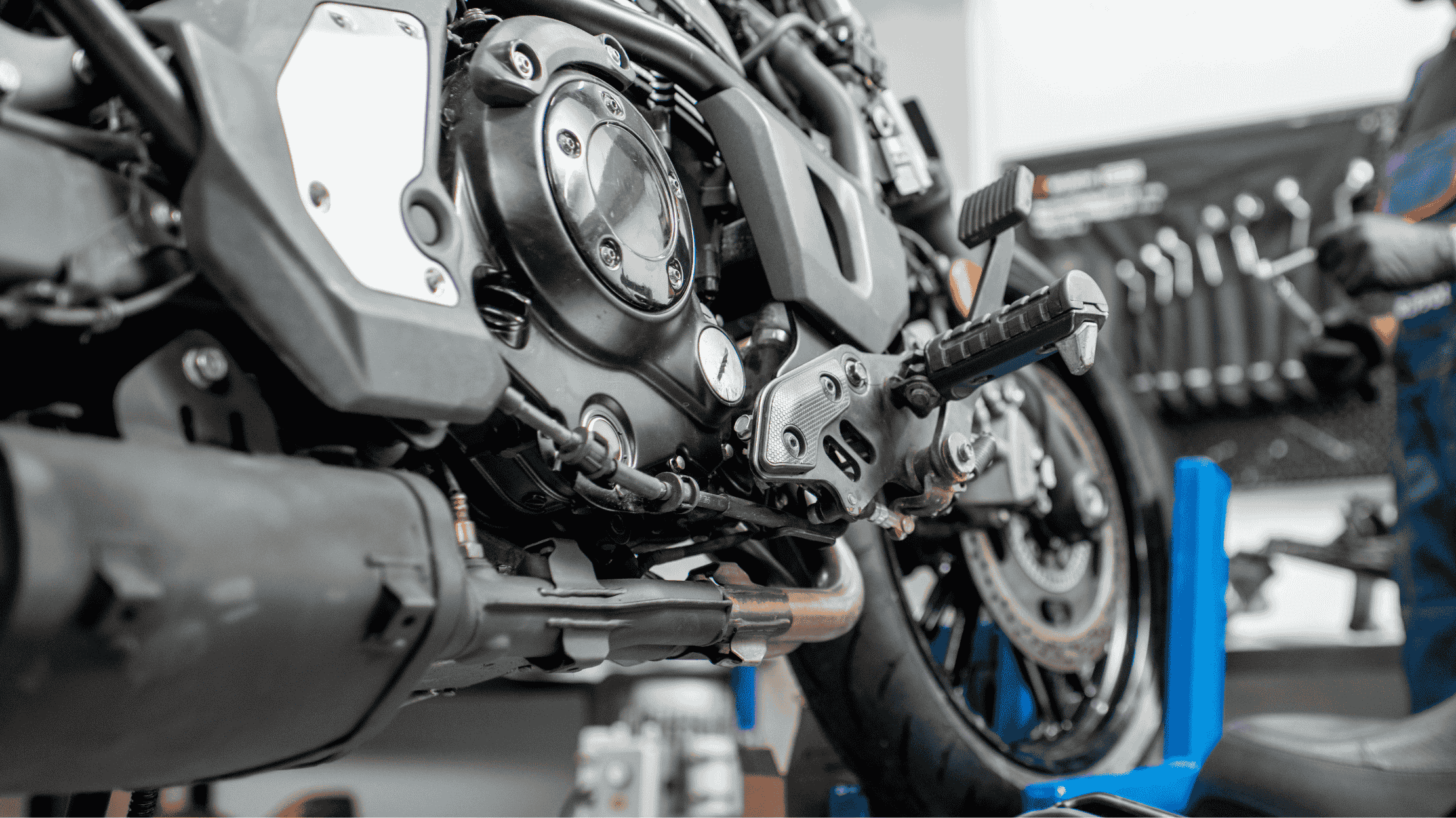 SERVICIOS TALLER DE MOTOS VALENCIA